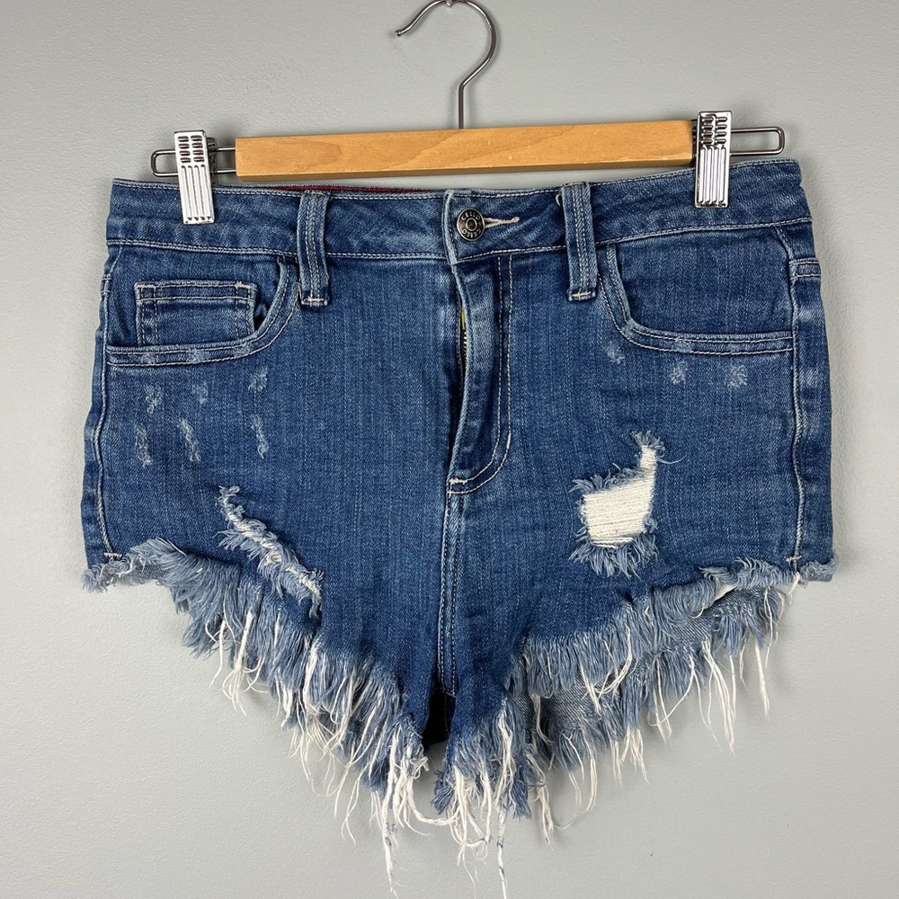 Cello Medium Women’s Distressed Frayed Denim Shorts